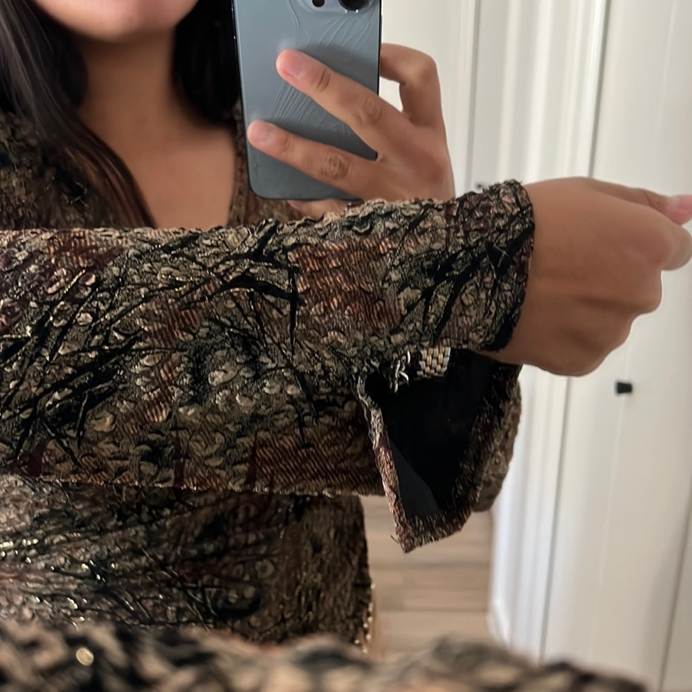 Ronni Nicole top